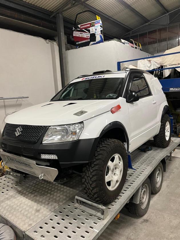 Suzuki Grand Vitara T1 Rally Raid - Image 1