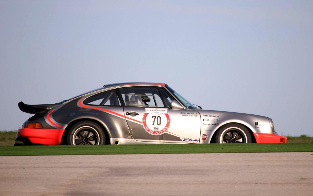 PORSCHE 3.0 RS SPEC – FIA PASSPORT #297 - Image 3