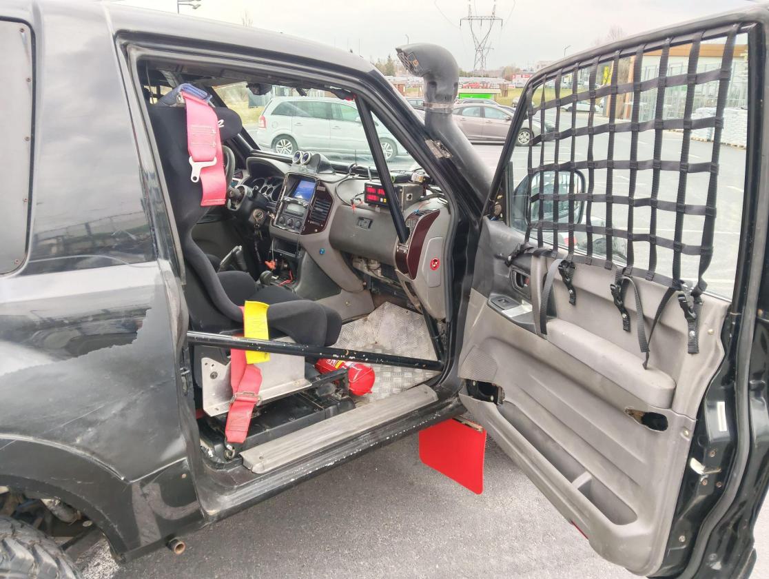 Mitsubishi Pajero 3 T2 3.2D - Image 6