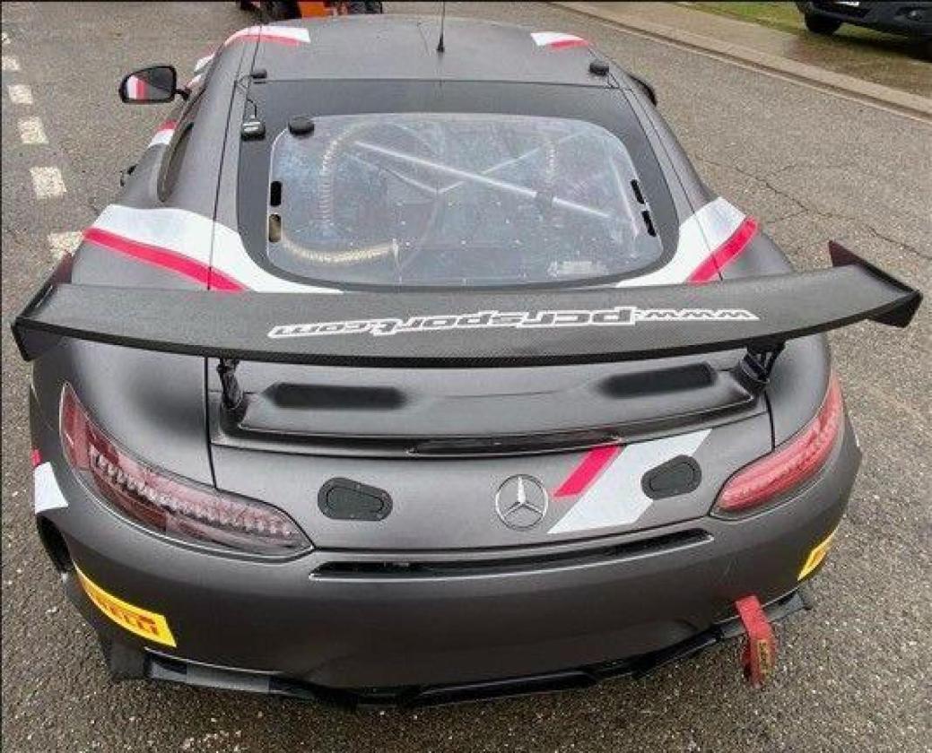Mercedes-AMG GT4 - Image 2