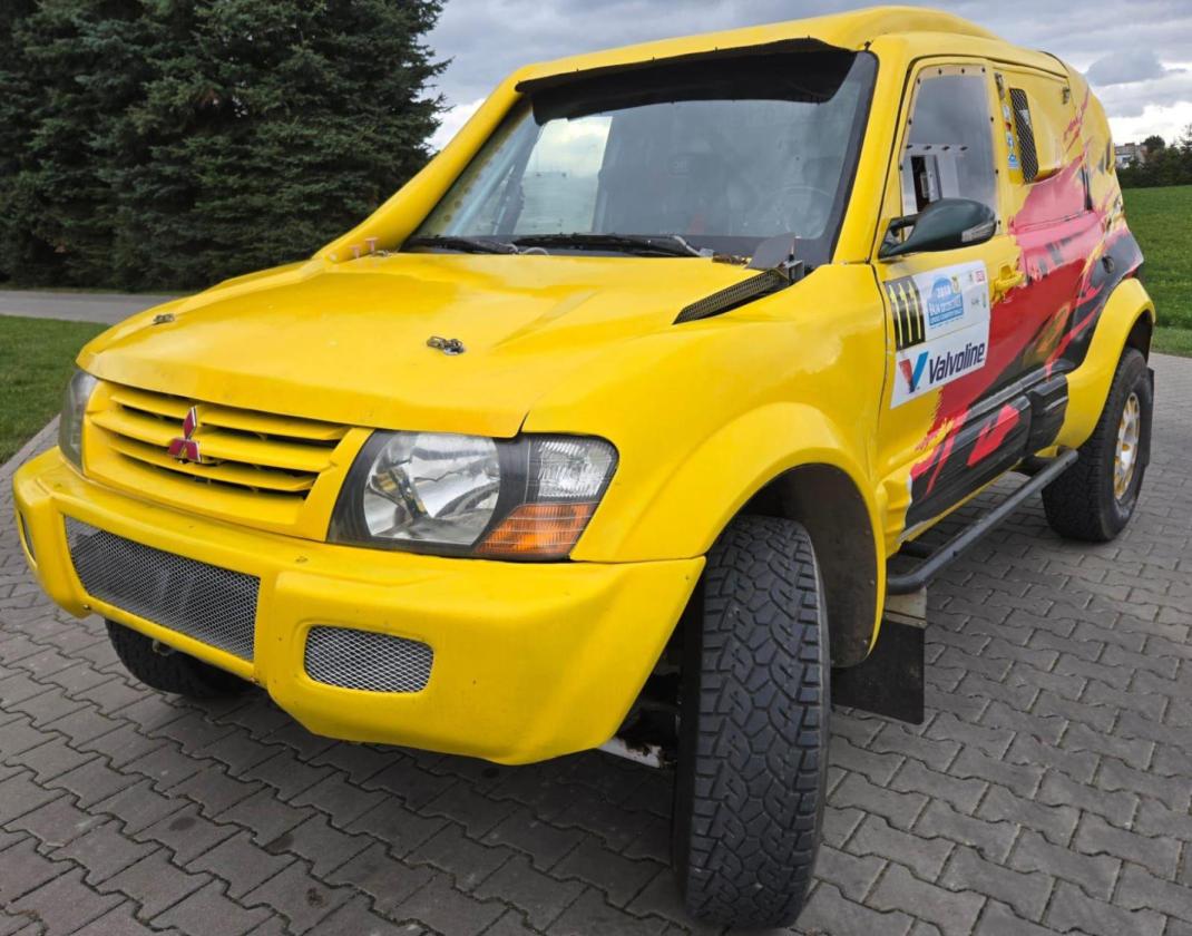 MITSUBISHI PAJERO T1 DAKAR – 370 KM | 1970 KG | LAMINAT | KEVLAR - Image 7