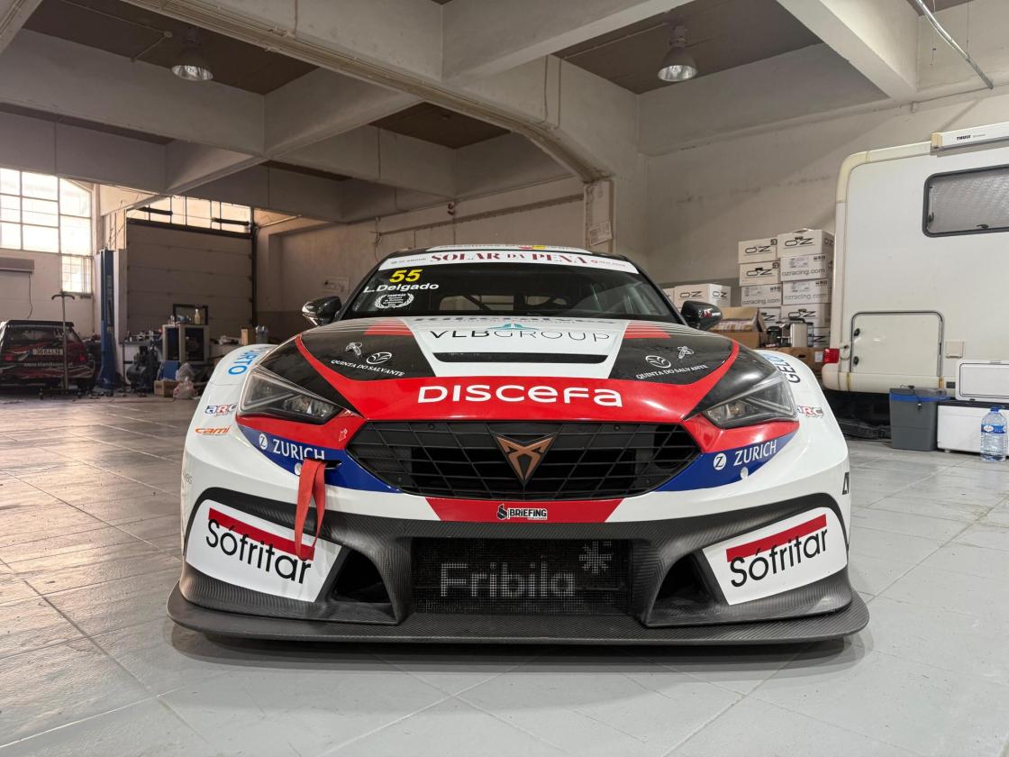 Cupra TCR Competition