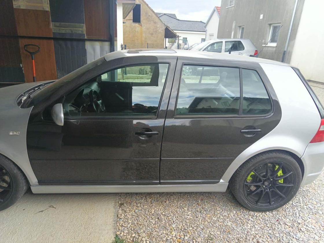 VW Golf 4 Carbon Doors – Full Carbon – Street Legal & Motorsport
