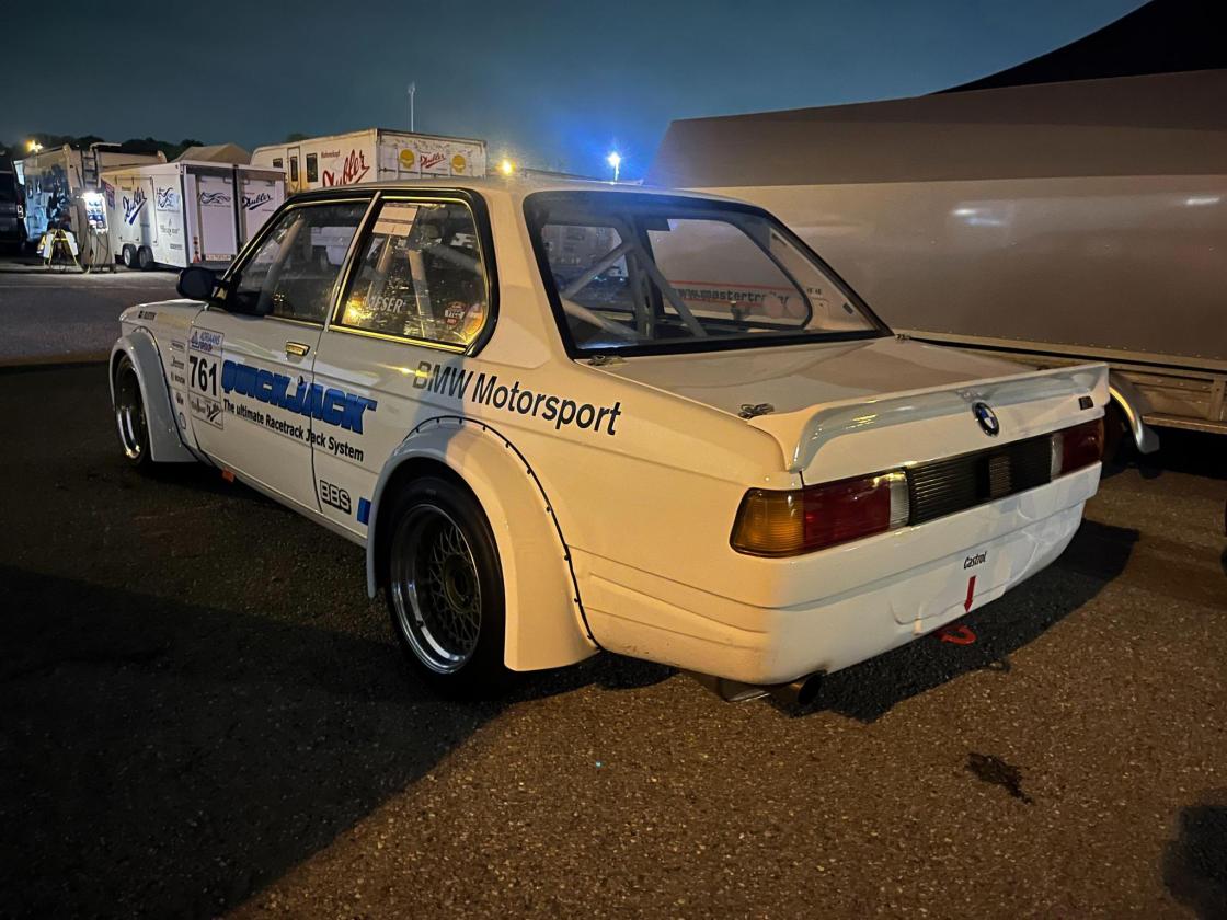 Samochód wyścigowy BMW E21 Grupa 2 - Image 2