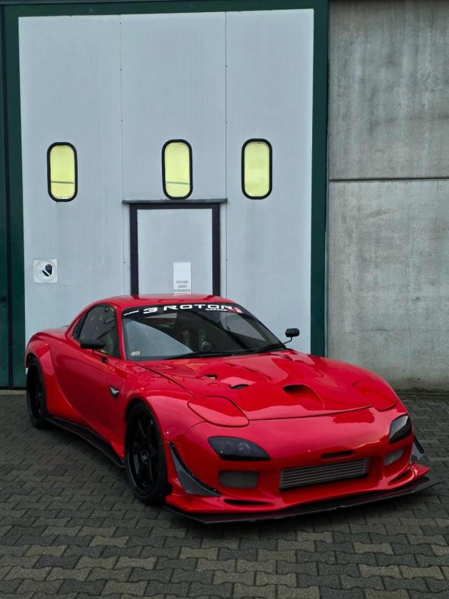 Mazda RX-7 FD3S avec moteur 20B (3 rotors) - Image 6