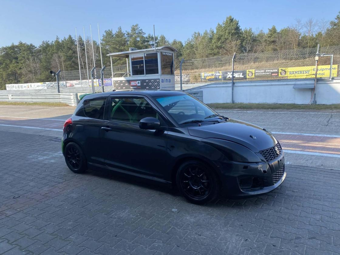 SUZUKI SWIFT 1.6