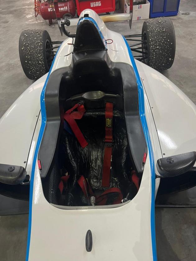 FORMULA 4 TATUUS T014 - Image 4