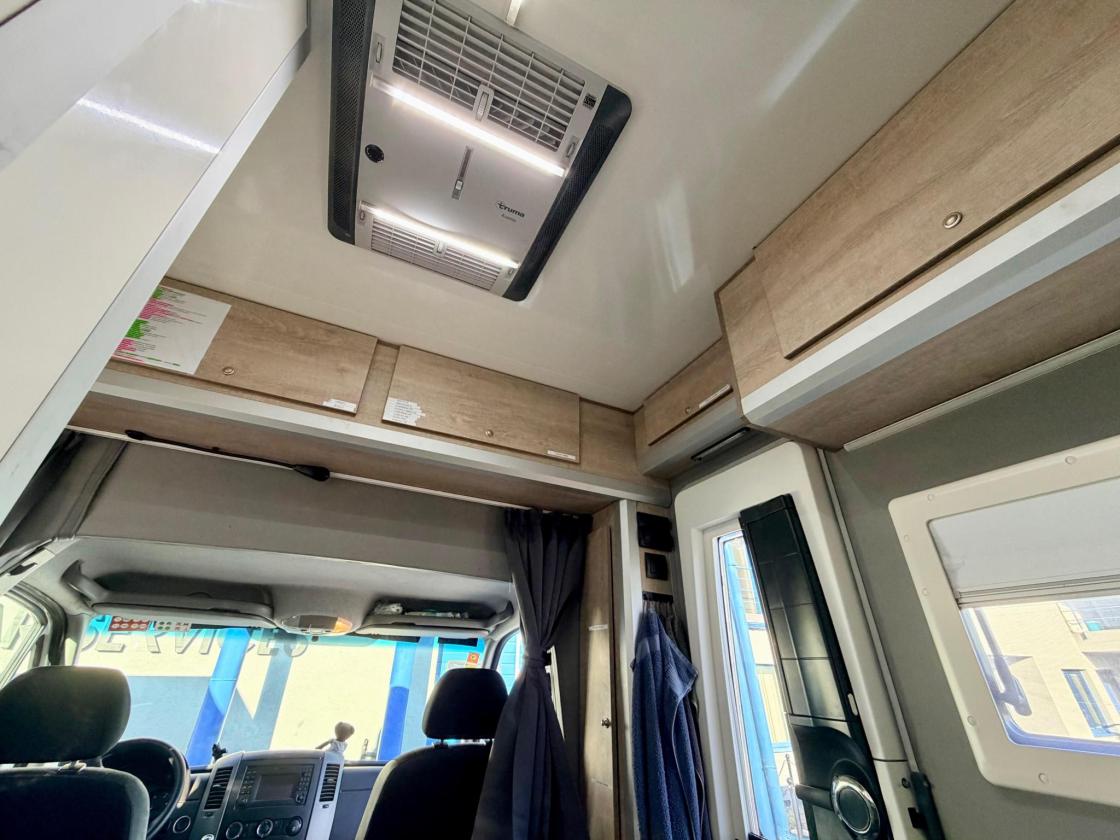 Mercedes-Benz Sprinter 519 CDI – samochód kempingowy i serwisowy - Image 9