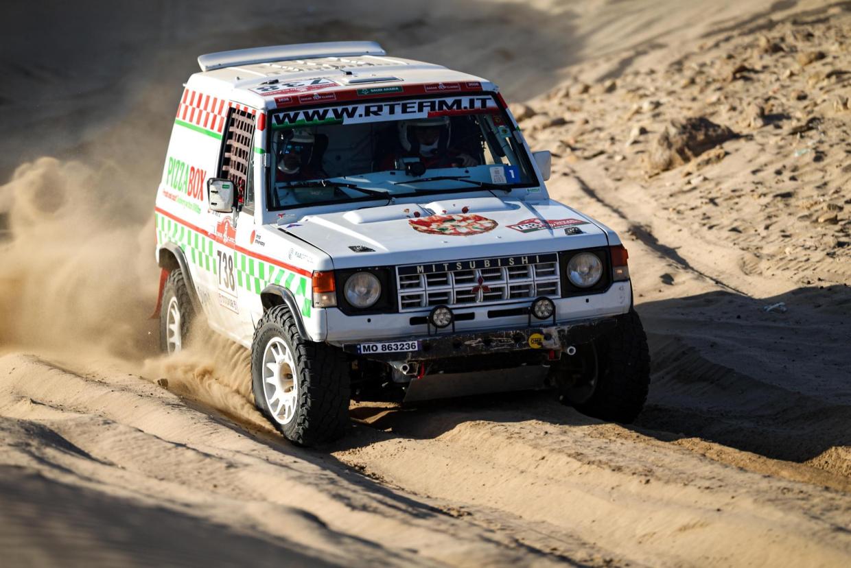 Mitsubishi Pajero L141 3.0