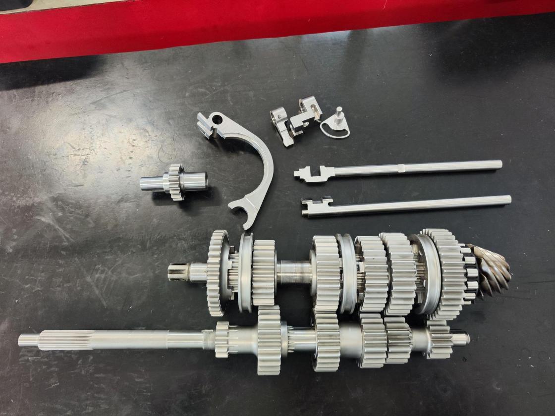 Alfa Romeo Complete 5-Speed Dog-Engagement Gearbox