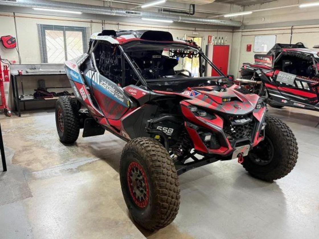 South Racing Can Am Maverick R T4