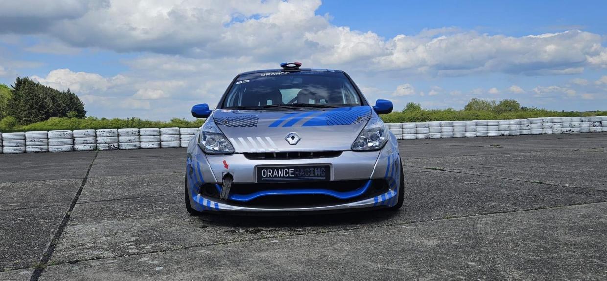 Renault Clio 3 Cup X85 - Image 5