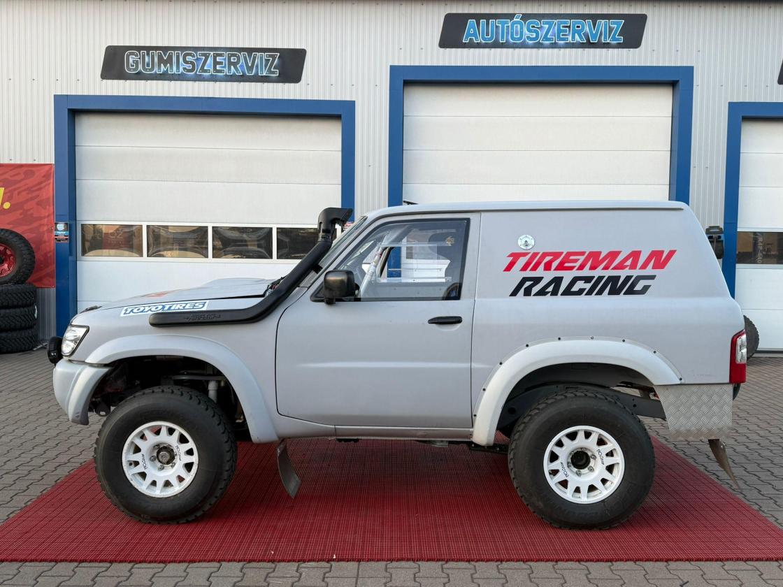 Nissan Patrol 4500 for Dakar Classic