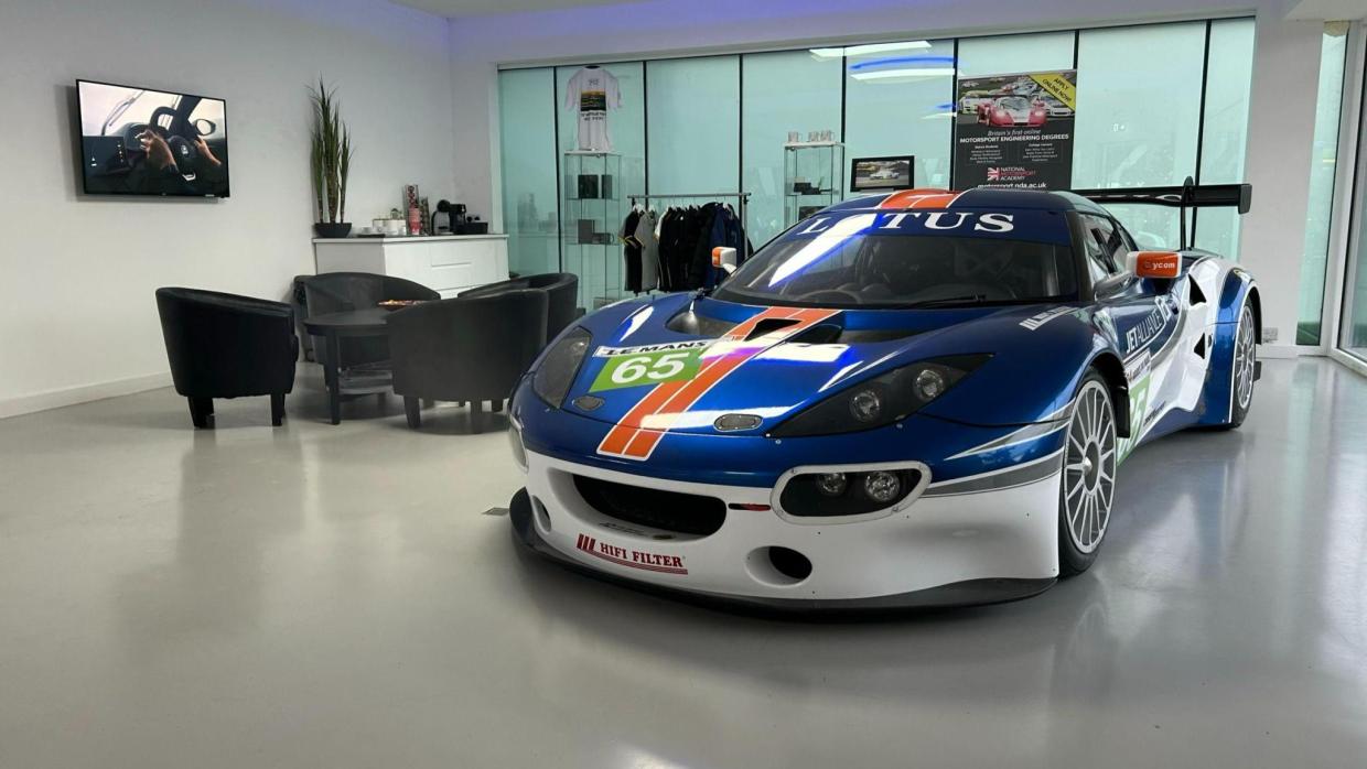 2011 Lotus Evora GTE Le Mans Race Car - Image 8