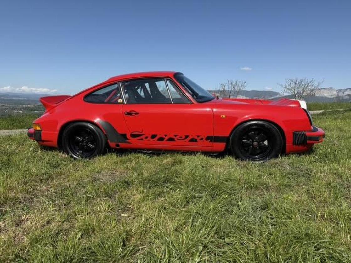Porsche 911 2.7 class FIA GTS37