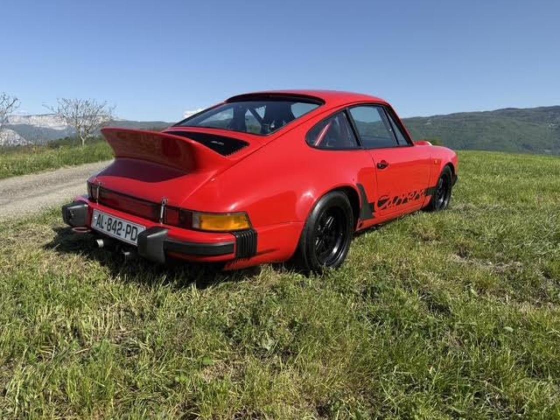 Porsche 911 2.7 class FIA GTS37 - Image 4