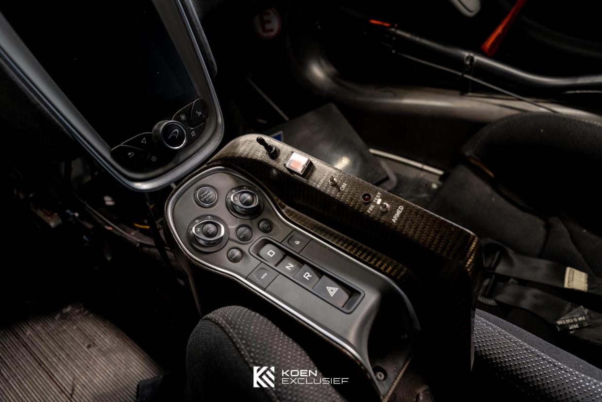 McLaren 570S GT4 – Chassis 106 - Image 9
