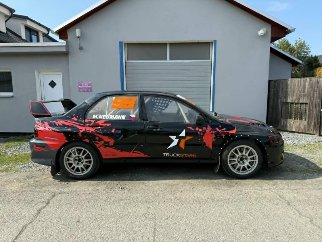 Mitsubishi Lancer EVO RX/AX