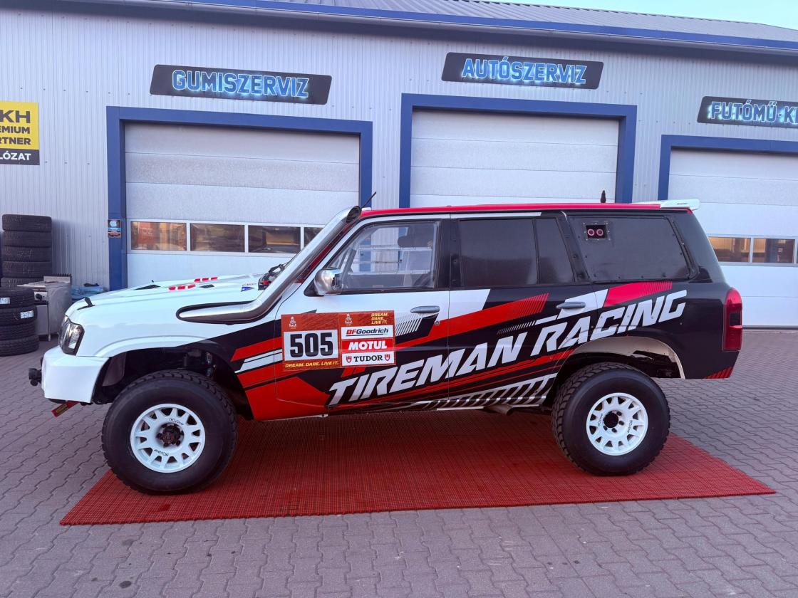 Nissan Patrol Stock T2 Dakar Supersafari - Image 4