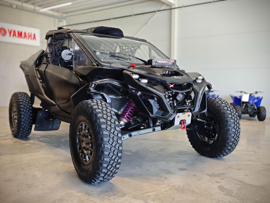 Can-Am South Racing Maverick R - T4