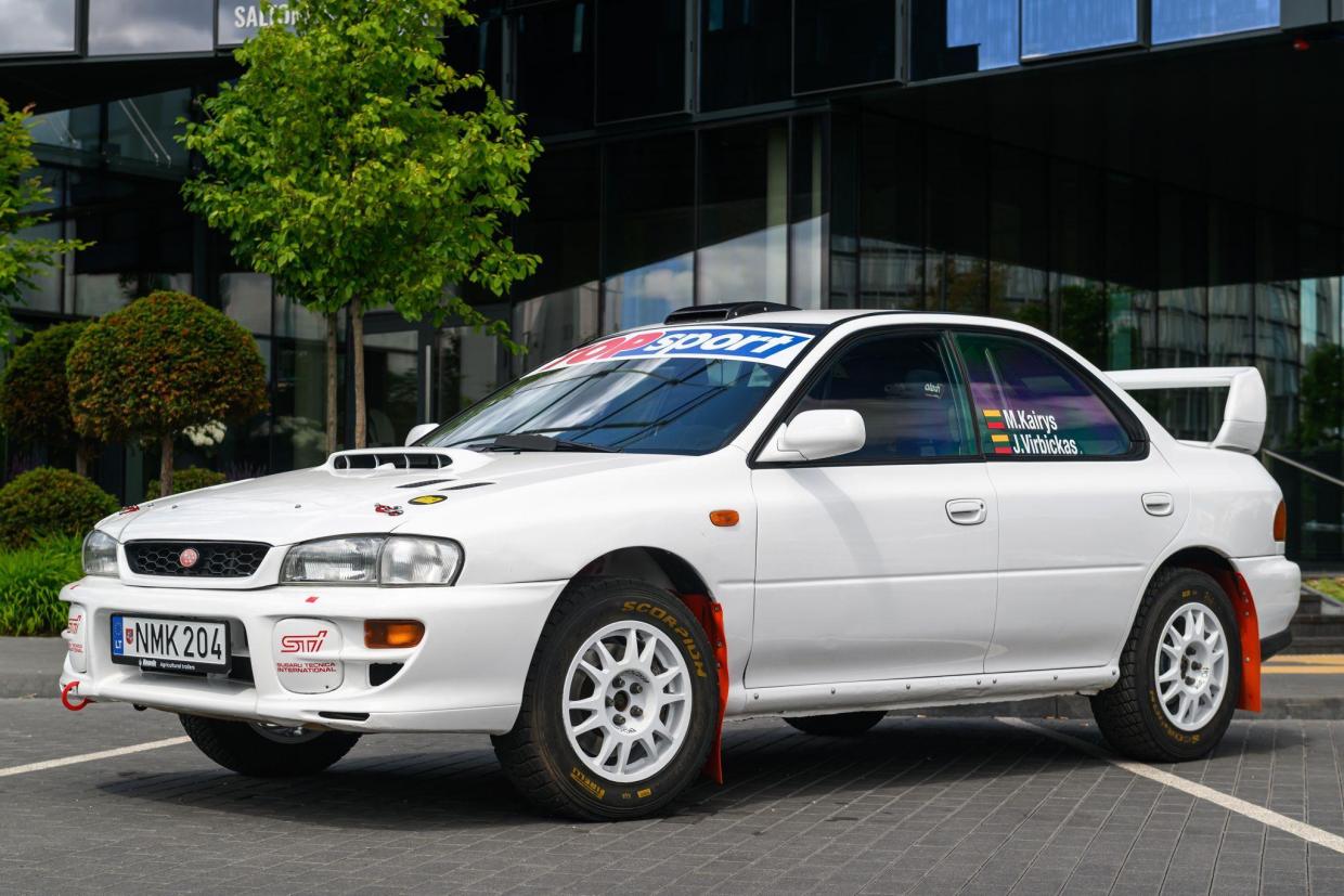 Subaru Impreza STI rally car - Image 2