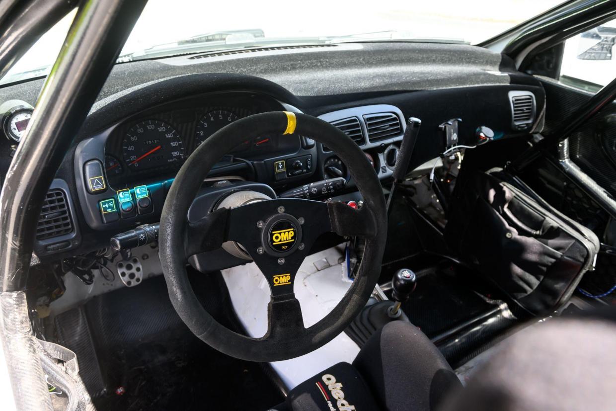Subaru Impreza STI rally car - Image 4