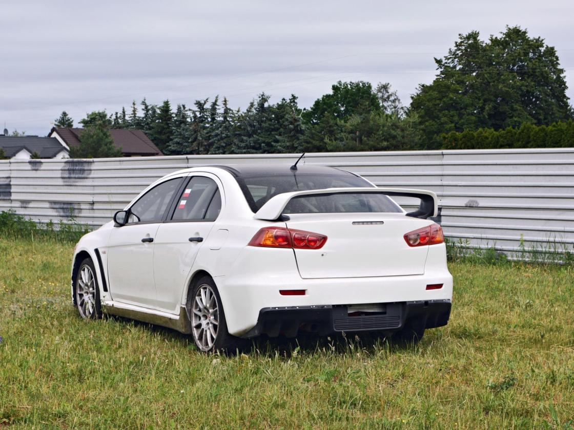Mitsubishi Lancer Evolution X RS N Group - Image 9