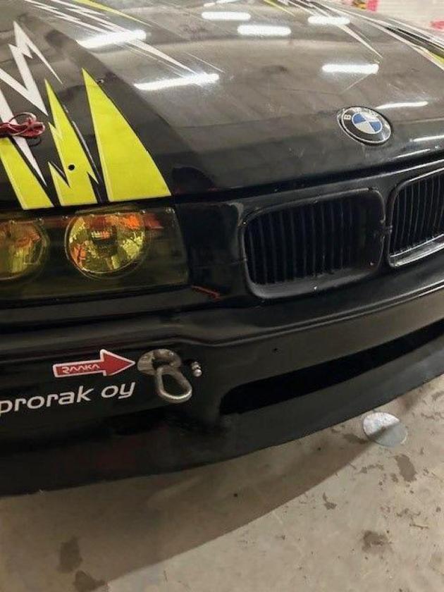 BMW 325 rally car - Image 2