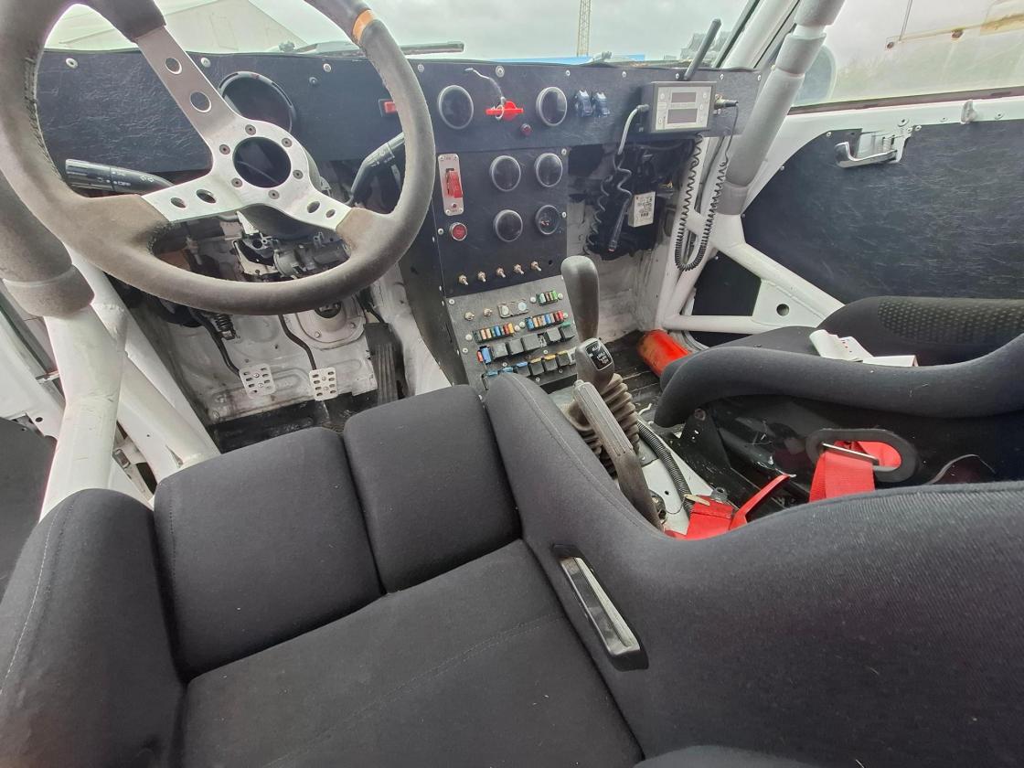 Mitsubishi Pajero II, 3.5L V6 petrol, 208hp - Image 6