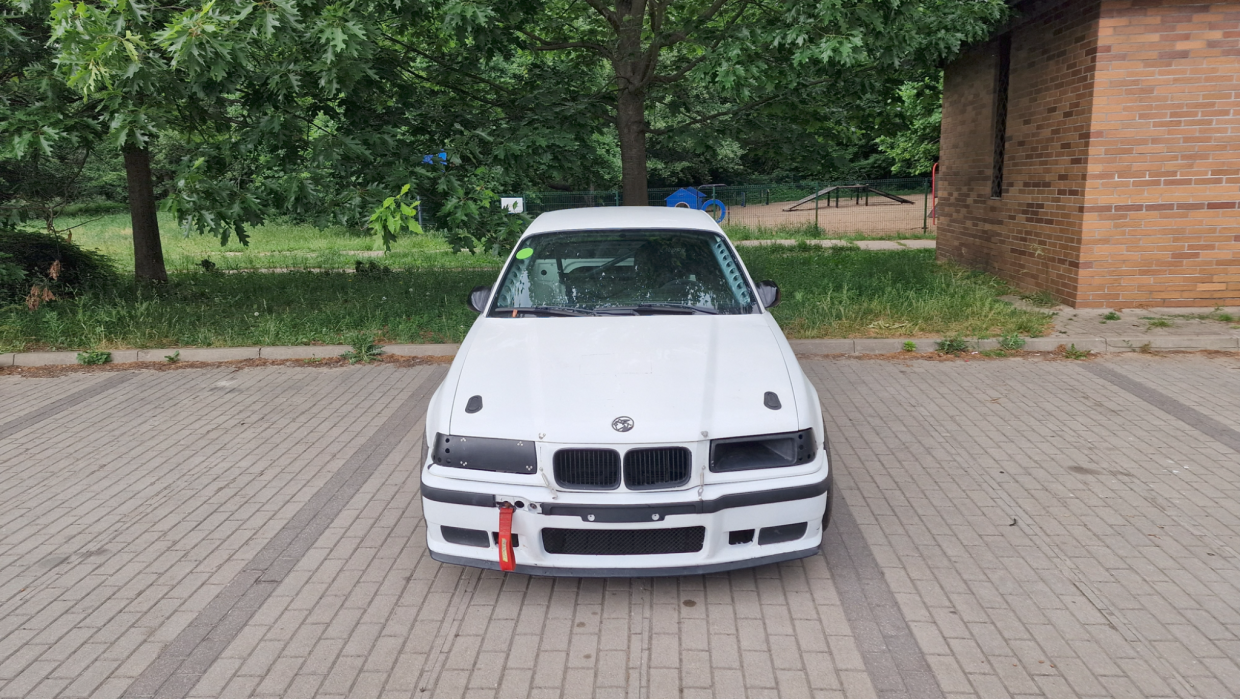 BMW 318is CUP - Image 5