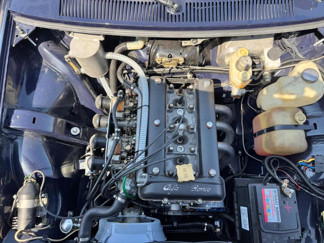 Alfa Romeo Alfetta GTV 2000 – GR.2 - Image 3