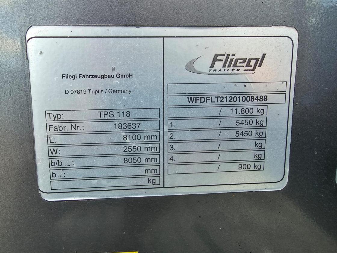Závodní přepravní přívěs FLIEGL od společnosti LEHEL Coachbuilder - Image 9