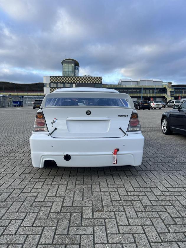 BMW 328 compact E46 - Image 4