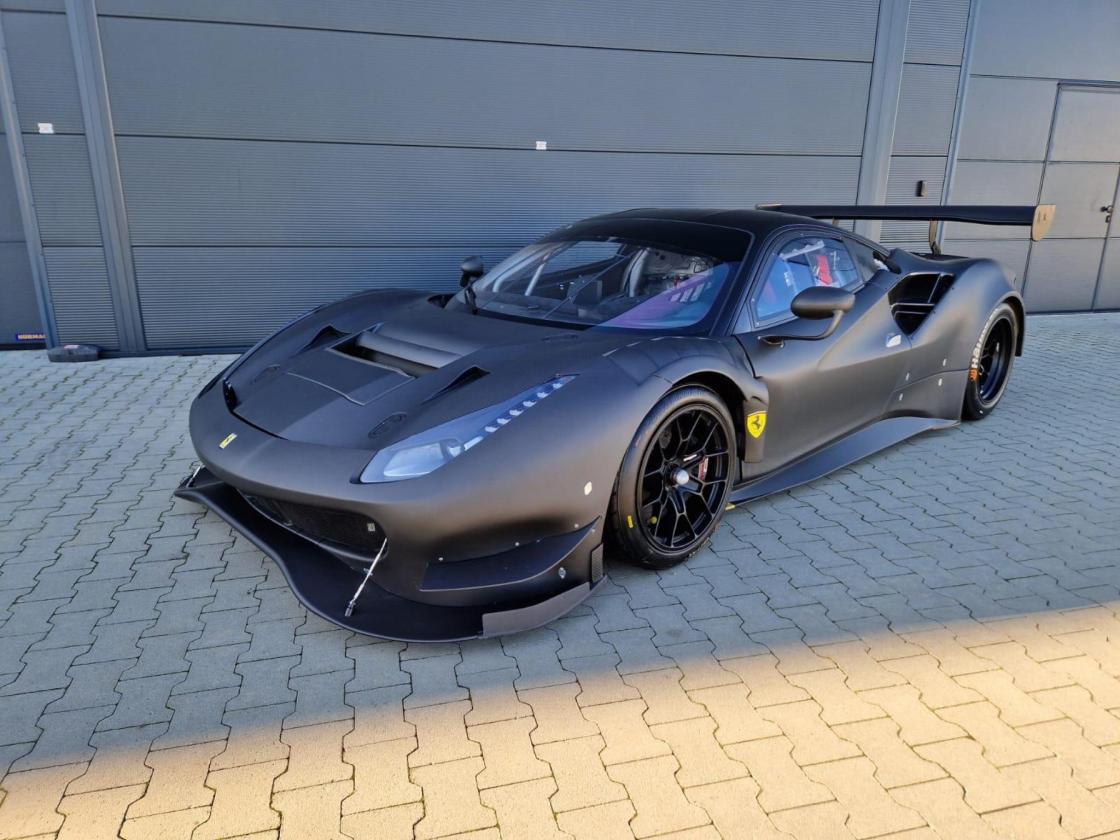 Ferrari 488 GT3 EVO #462