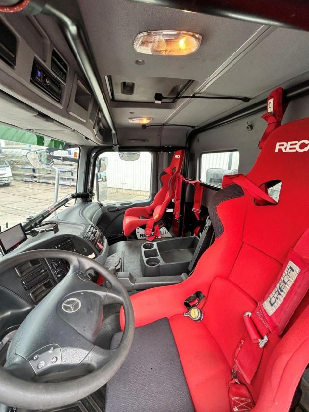 Mercedes Benz Actros MP2 3346 Service Truck - Image 6