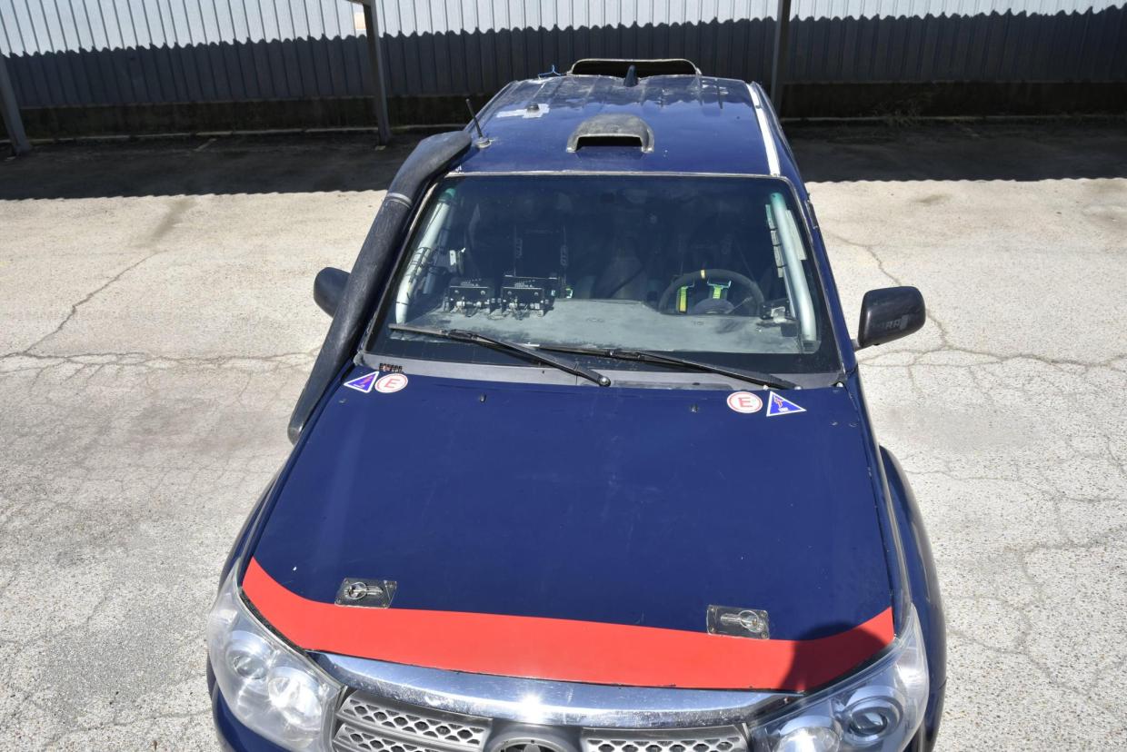 Toyota Hilux T1-N (Spanish overall runner-up and two-time category champion) - Image 10