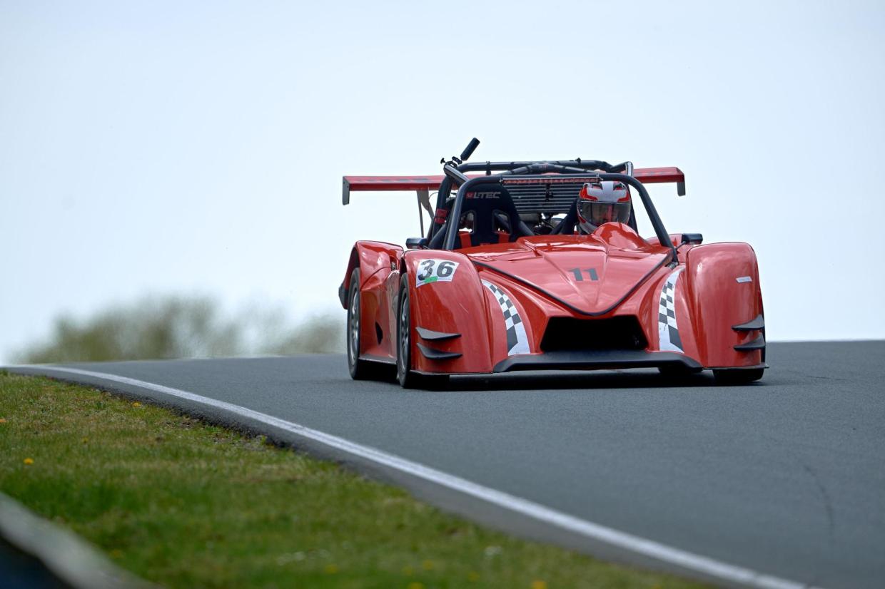 Trackday Race car Stay Fast DW16 - Image 2