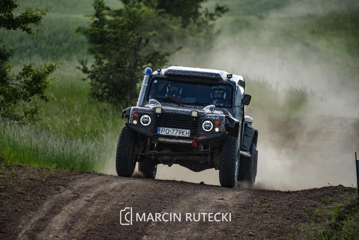 Mercedes G Tomcat Bowler King Suspension - Cross Country Baja Rally - Rent and buy - Image 7