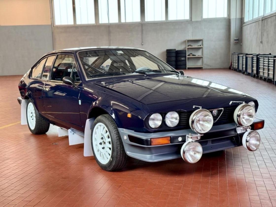 Alfa Romeo Alfetta GTV 2000 – GR.2 - Image 9