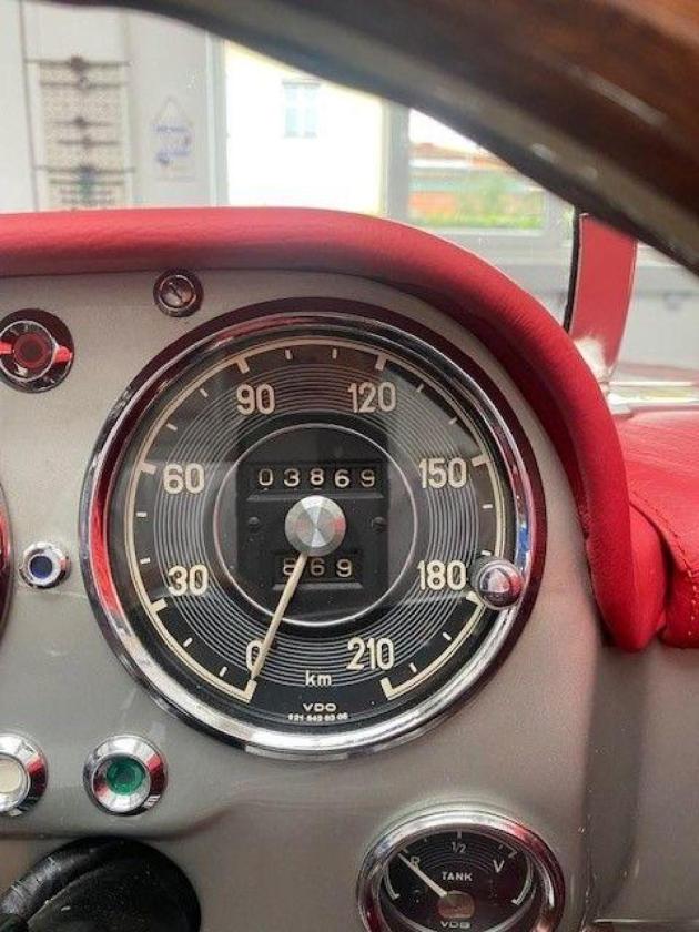 Mercedes 190SLR - Image 8