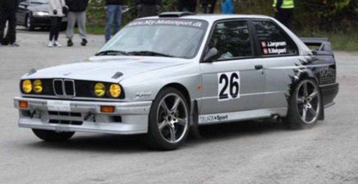 BMW M3 E30 - Image 2