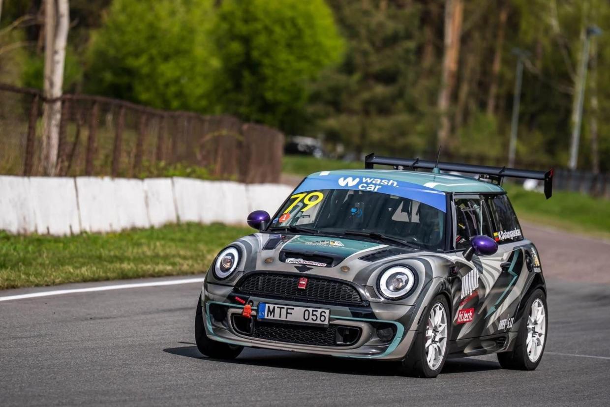 Mini Cooper R56