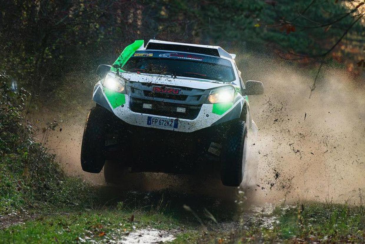 ISUZU D-MAX - Image 2