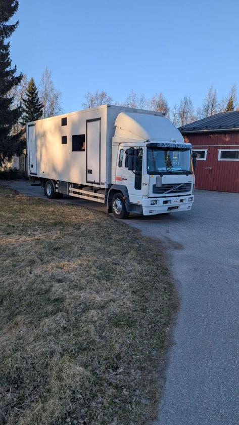 Volvo FL6