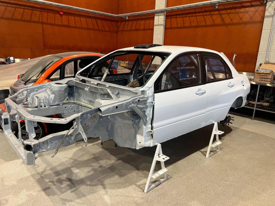 Mitsubishi Lancer EVO IX R4 + 3 Cars – Complete Motorsport Package - Image 5