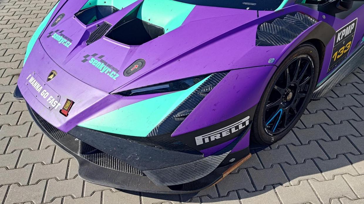 Lamborghini Huracán Super Trofeo EVO2 - Image 4