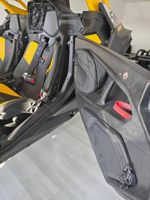 Can-Am Maverick R RS SMART SHOX - Image 8