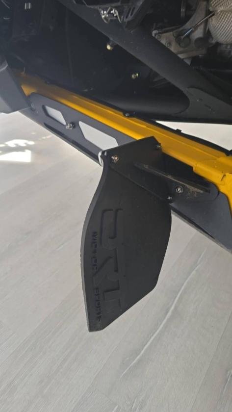 Can-Am Maverick R RS SMART SHOX - Image 9
