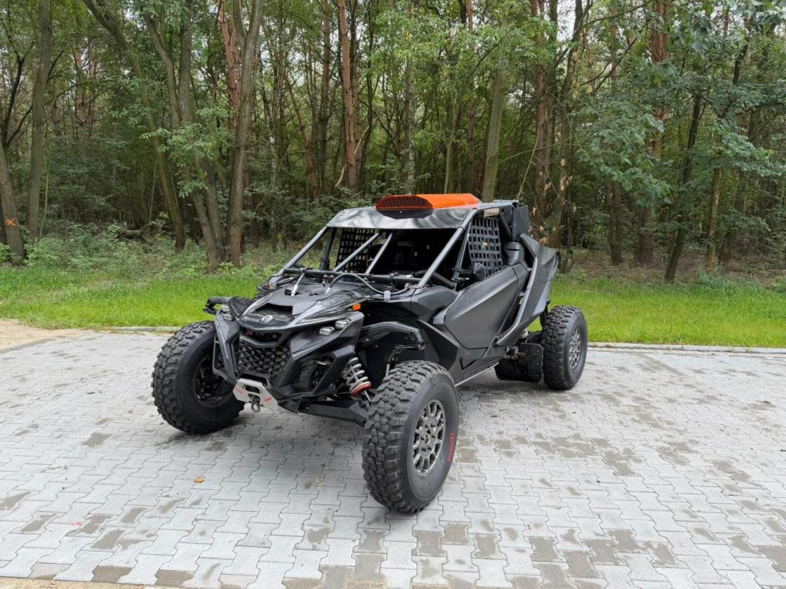 Can-Am Maverick R - Image 5