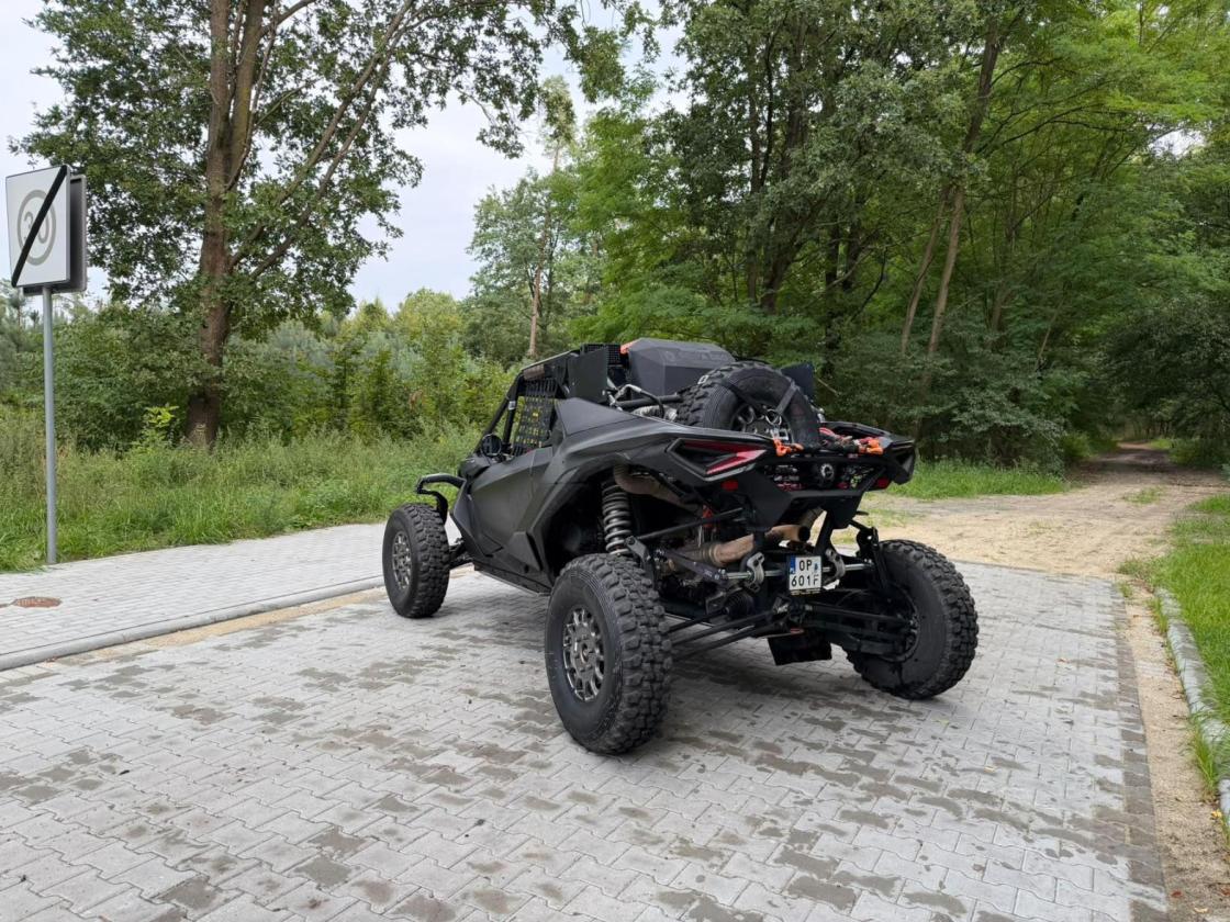 Can-Am Maverick R - Image 9
